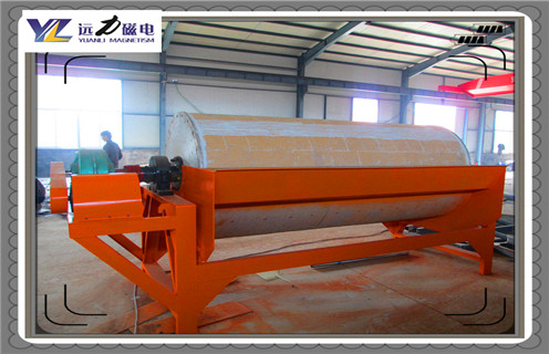 濕式磁選機，大型滾筒濕式磁選機多少錢一臺工作原理_釩鈦鐵礦濰坊濕式磁選機廠家，濕式磁選機性能優(yōu)劣一試便知型號參數(shù)及磁場強度