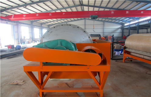 輥磨機(jī)，單傳動(dòng)高壓輥磨機(jī)質(zhì)量好， 單傳動(dòng)高壓輥磨機(jī)質(zhì)量好，磁場(chǎng)一般為多少_磁塊如何排列